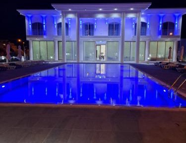 Deluxe Villa