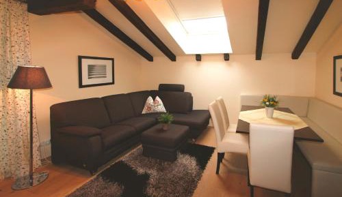 Apartment (2 Adults)