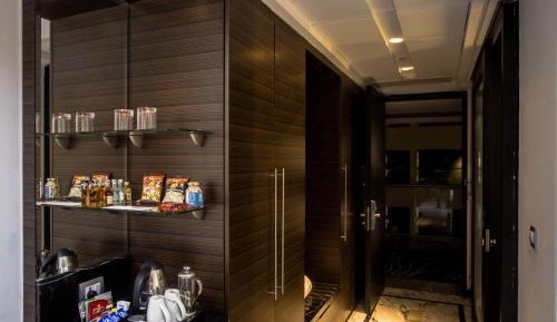 Club lounge access, Guest room, 2 Twin/Single Bed(s)