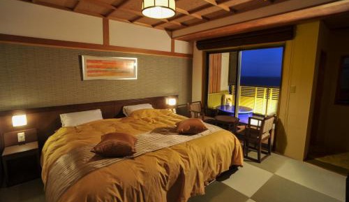 Twin Room with Sea View