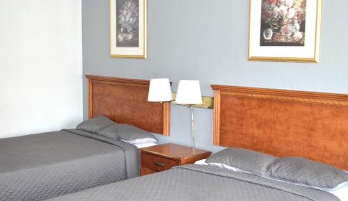 Two Double Beds Non-Smoking