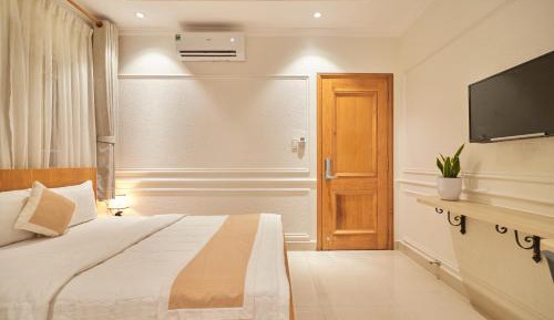 Superior King Room