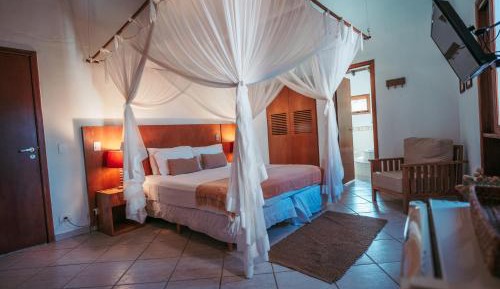 Deluxe Suite with Spa Bath