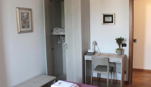 Double or Twin Room with Shared Bathroom