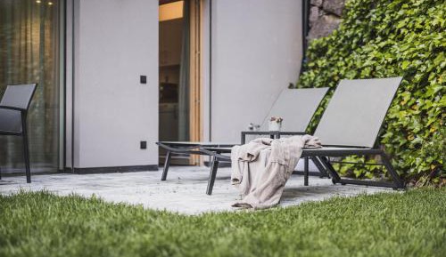 Studio with Garden View