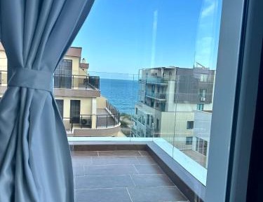 Deluxe Apartment with Balcony (2 Adults + 2 Children)