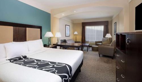 King Room with Sofa Bed