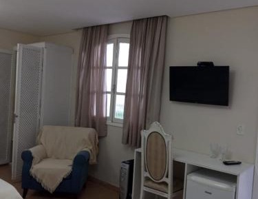 Quadruple Suite