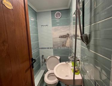 Single Room with Private External Bathroom