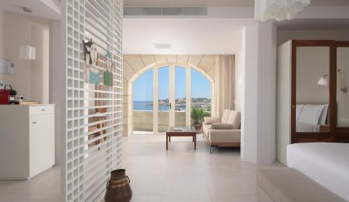 Suite with Jacuzzi