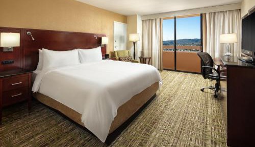 Deluxe Room with Balcony
