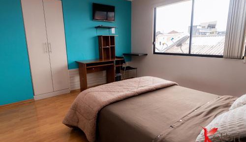 Deluxe Room (2 Adults + 1 Child)