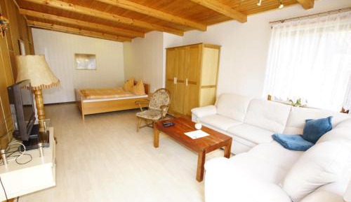Comfort Triple Room with Shower