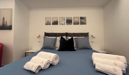 Large Double Room