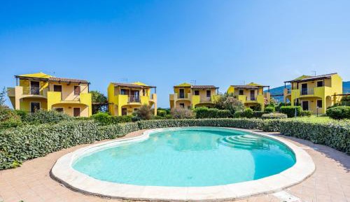 Superior One-Bedroom Apartment