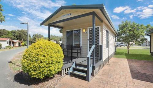 Standard Cabin - Sleeps 4