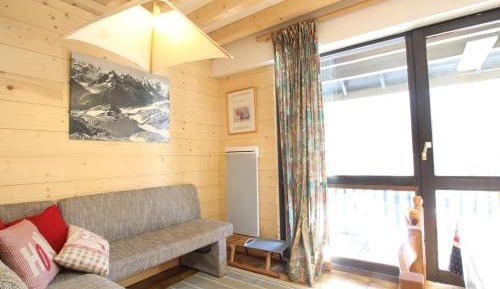 Apartment (6 Adults)