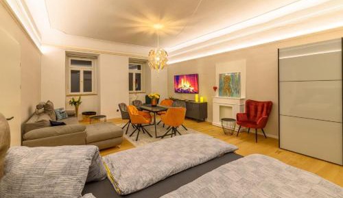 Superior One-Bedroom Apartment