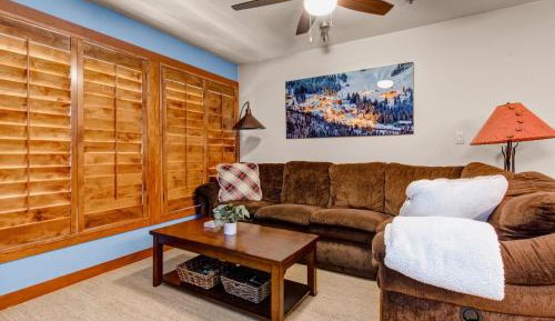 Two Bedroom Apartment 