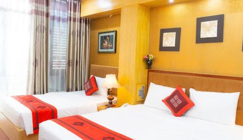 Twin Room with City View