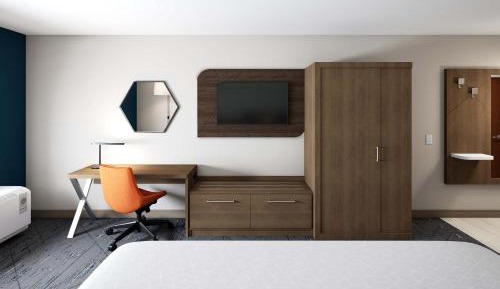 Standard Queen Room with Two Queen Beds and Bath/Shower