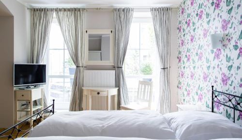 Souterrain Room