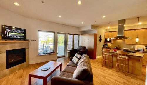 One-Bedroom Condo
