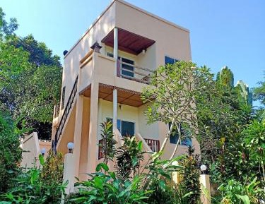 Queen Room with Balcony