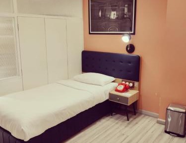 Deluxe Single Room