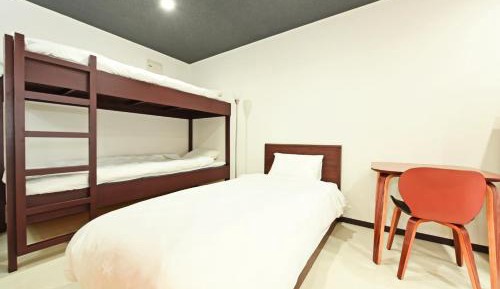 Deluxe Family Suite