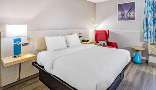 King Room - Disability Access/Non-Smoking