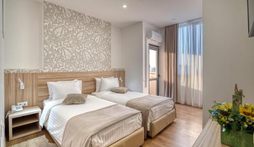 Deluxe Double or Twin Room with Balcony