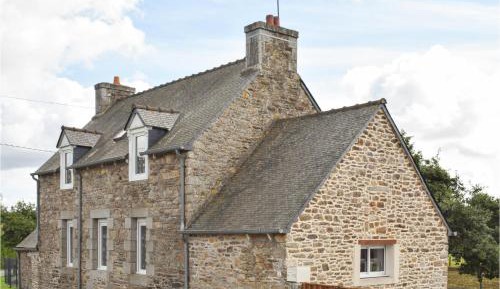 Two-Bedroom Holiday Home