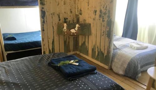 Country Double with sun room/share bathroom