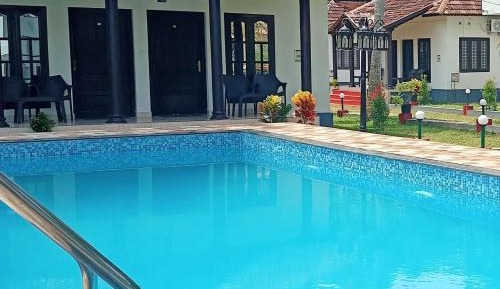 Double Room with Pool View