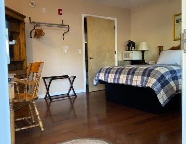 Queen Room - Disability Access