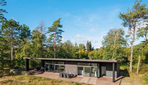 Four-Bedroom Holiday Home