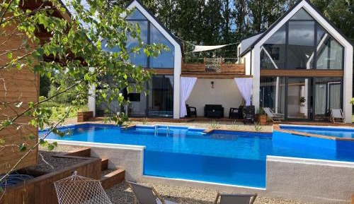Three-Bedroom Holiday Home 