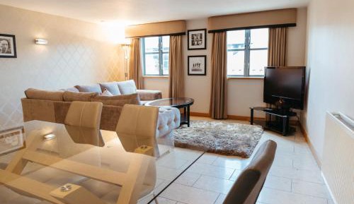 Superior 1 Bedroom Apartment