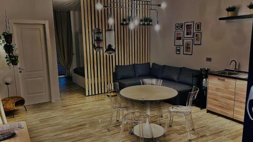 Double Room with Balcony (3 Adults)