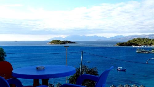 Family Room with Sea View
