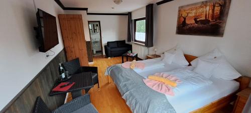 Double Room with Balcony (2 Adults + 1 Child)