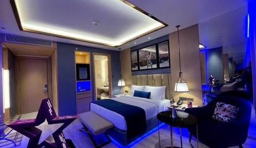 Superior King Room