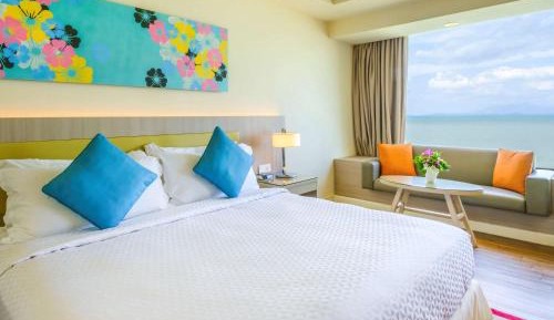 Superior King Room with Ocean View