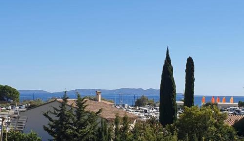 Studio Apartment with Sea View