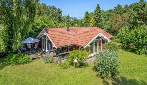 Two-Bedroom Holiday Home