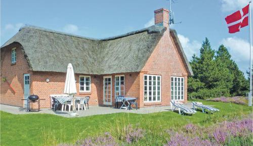 Four-Bedroom Holiday Home