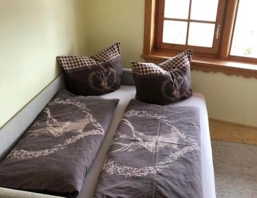 Kaiserblick 4 - Quadruple Sofa Bed Room