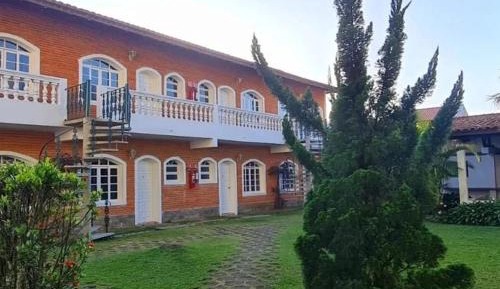Chalet (4 Adults)
