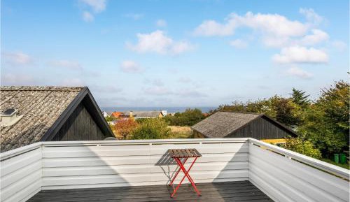 Six-Bedroom Holiday Home